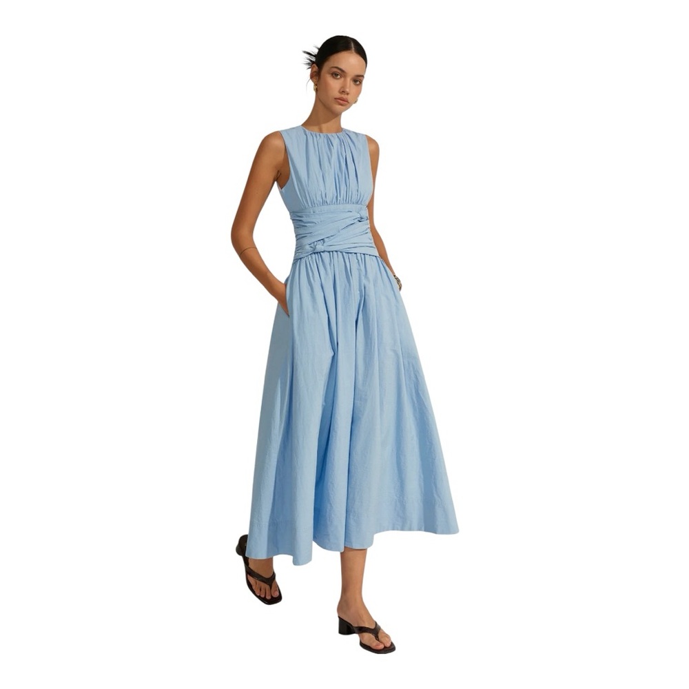 COMMENSE Ruched Waist Maxi Dress
COLOR - Blue, Size Medium NWT Pockets